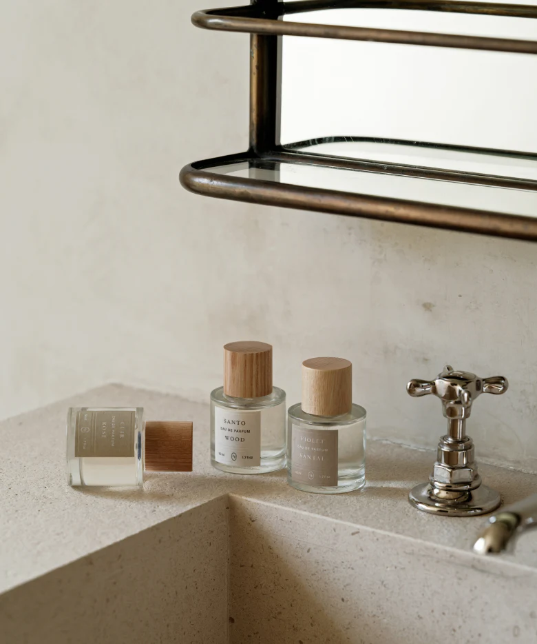 Violet Santal Eau De Parfum - Image 3